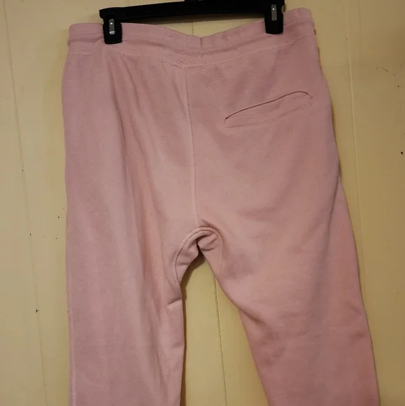 Circle Clothing, Size Small Pink Sweat Pants with pockets in the front. - Picture 4 of 6
